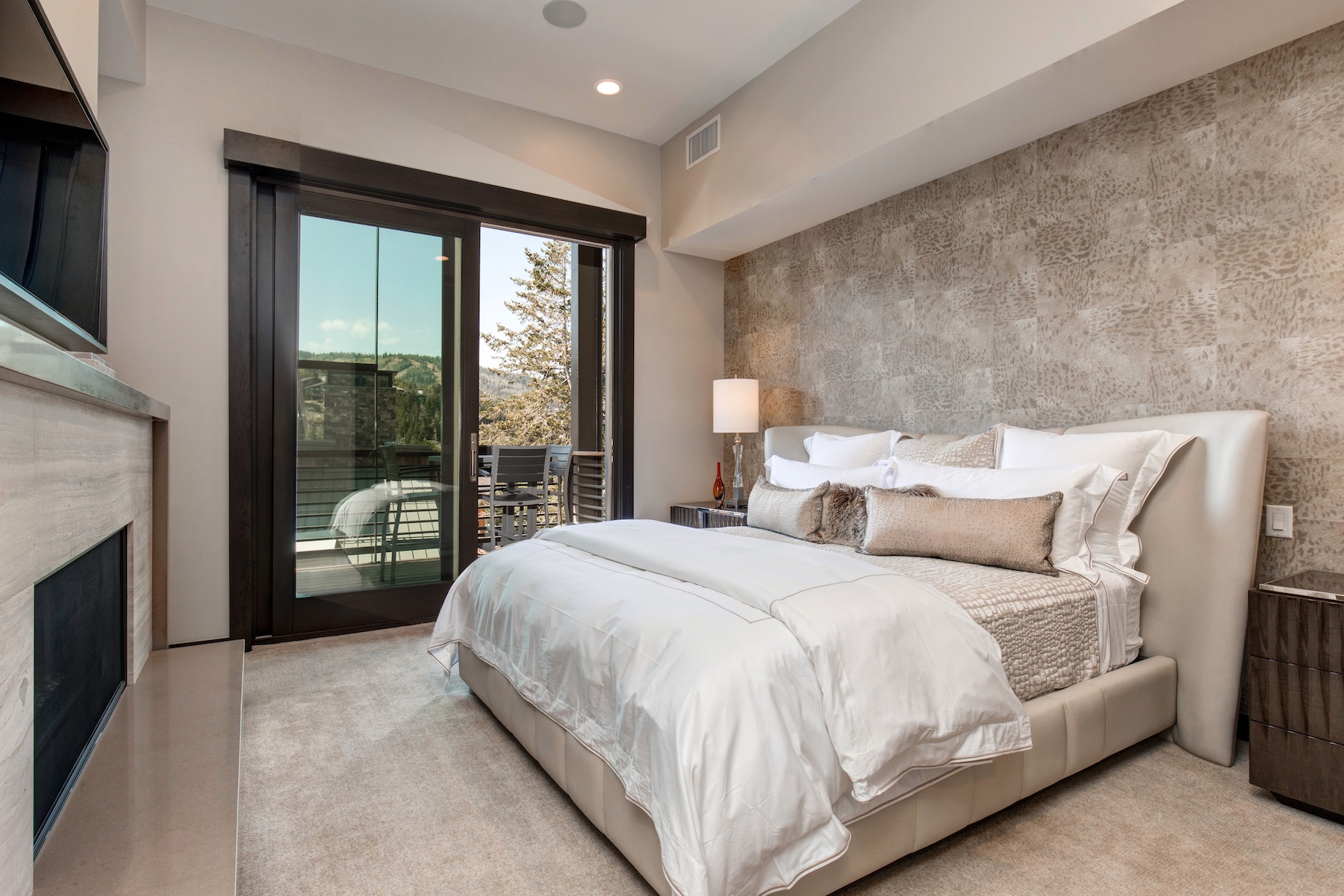 Luxury mountain contemporary guestroom at Stein Eriksen Residences' park city vacation rentals
